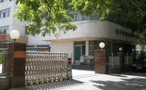 南京大學(xué)電動伸縮門工程