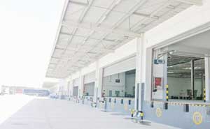 德邦物流單板滑升門案例