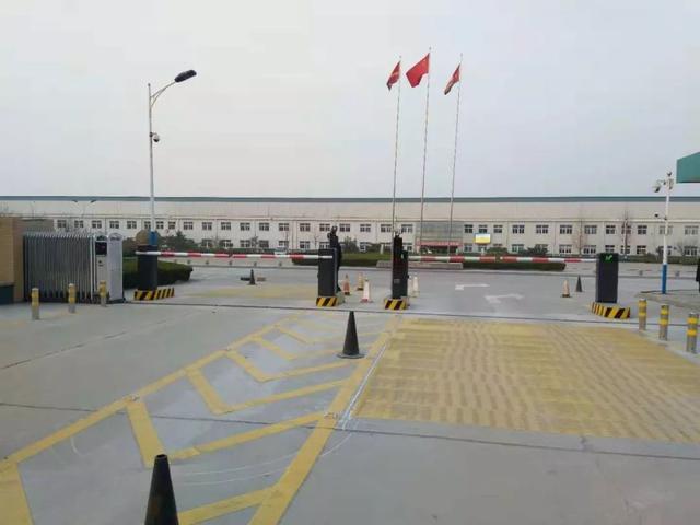 山東省濟(jì)南市章丘重汽工業(yè)園車(chē)牌識(shí)別系統(tǒng)