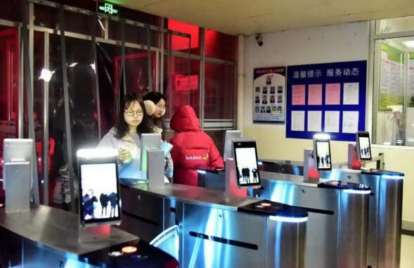 疫情防控，智能通行！開學季防止“熱心人”進出公寓