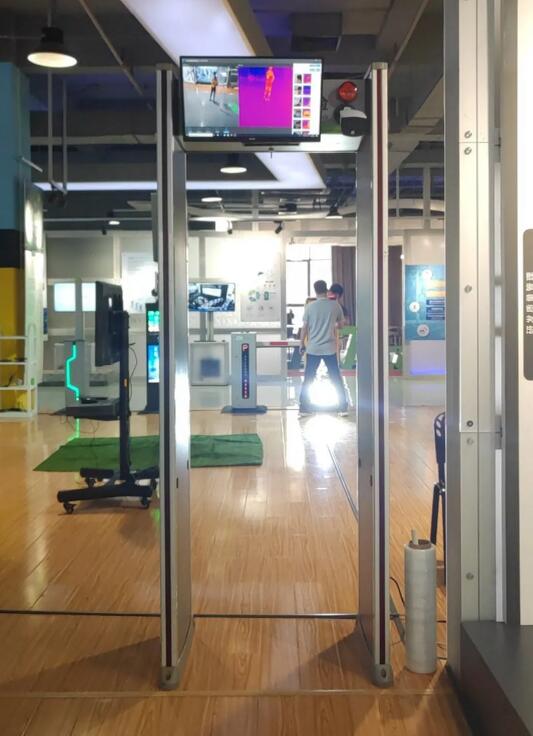 熵基科技ZKTD-RCX200熱成像測(cè)溫安檢系統(tǒng)