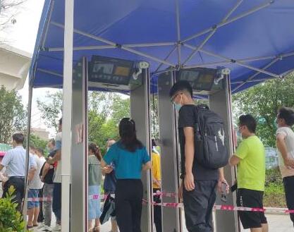 全民核酸檢測(cè)進(jìn)行時(shí)，熵基科技測(cè)溫安檢門護(hù)航