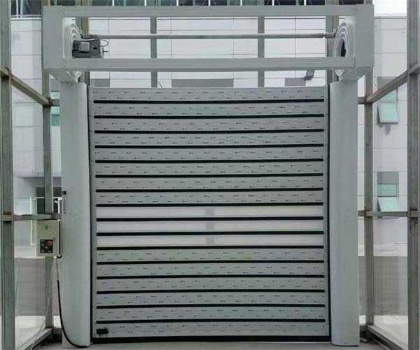 渦輪硬質(zhì)快速門