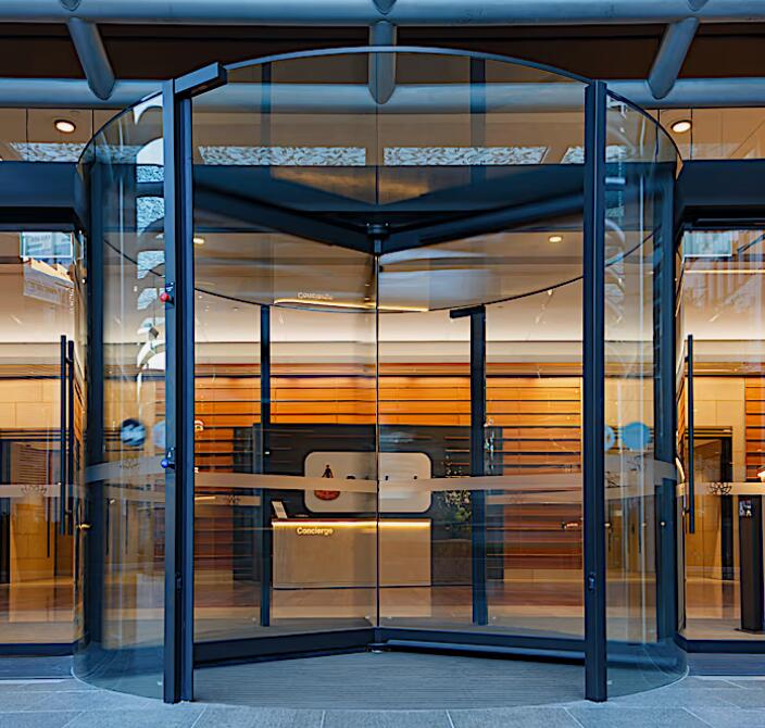 KTV-ATRIUM PLUS 超大型全玻璃旋轉(zhuǎn)門