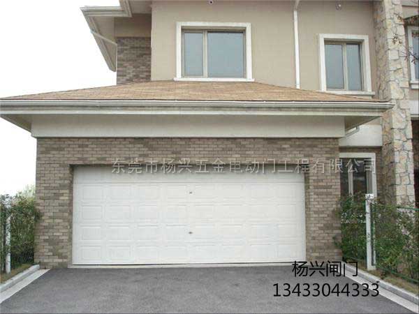 遙控翻板電動車庫門