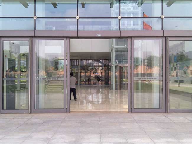 自動(dòng)門-005