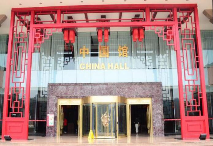 昆明世博會(huì)中國(guó)館旋轉(zhuǎn)門(mén)案例 - 中出網(wǎng)-智能出入口與停車(chē)充電門(mén)戶