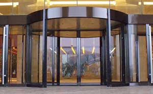 濟(jì)南綠城喜來登酒店旋轉(zhuǎn)門案例