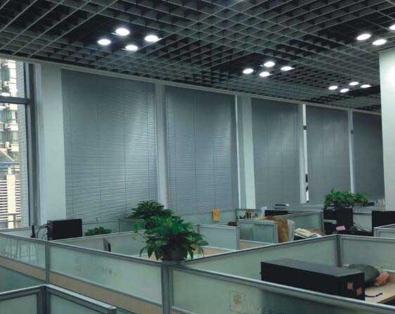 陜西省建筑設(shè)計(jì)研究院戶內(nèi)百葉案例 - 中出網(wǎng)-智能出入口與停車(chē)充電門(mén)戶