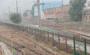 張家口下花園發(fā)電廠（大唐電力）-脈沖電子圍欄 - 中出網(wǎng)-智能出入口與停車充電門戶