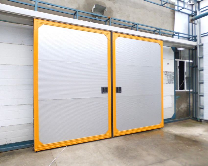 工業(yè)平開門