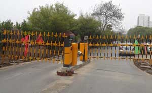 江蘇省南京水月秦淮停車場系統(tǒng)案例 - 中出網(wǎng)-智能出入口與停車充電門戶