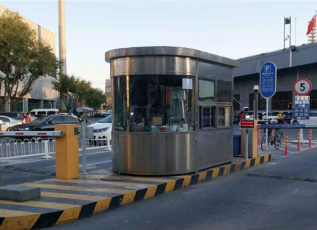 北京豐臺(tái)體育中心停車場(chǎng)系統(tǒng)案例 - 中出網(wǎng)-智能出入口與停車充電門戶